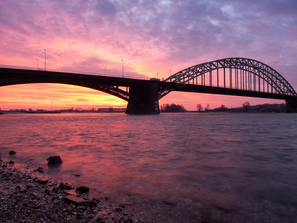 Mercure Hotel Nijmegen Centre Buitenkant foto